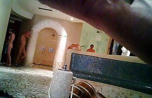 XXX Die Schüler schlafen im U-Bahn-Wagen ein und reife frauen sexfilme am nächsten sitzt ein Mann mit einer Bestellung, bis er ihre Vagina unter ihrem Rock berührt