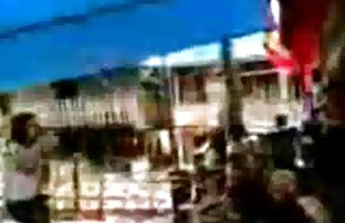 XXX Der Junge wurde gegen ein Mitglied des Stuhls geschlagen, und erfahrene frauen kostenlos er wurde von der Leidenschaft eines jungen Mannes gefangen genommen, er schämte sich