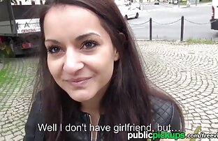 XXX Ich fand meine Schwester in einer reifen xxx schwierigen Situation mit ihren Fingern in ihrer Vagina, um in diese nassen Titten zu sinken und mit Schwierigkeiten zu beklagen