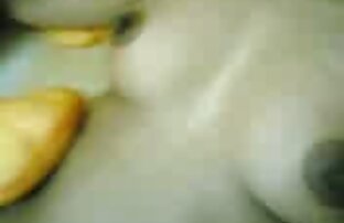 XXX Durehas im Fenster gefangen und der Bruder des Mannes diskret, um die Situation in seiner Hose mit Humor loszulassen reife frau gevögelt