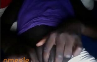 XXX Ein Soldat kehrt zurück, sex filme reife frauen um mit einer fleißigen Liebe seiner Braut auf dem Bett zu reisen, mit dem Gesicht nach unten
