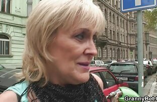 Blasse Frau in Brille Angriff Krebs zu Blondine auf sofa pornofilme frauen ab 50 schreien laut